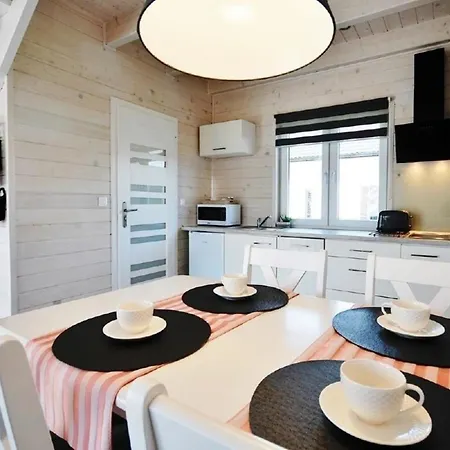Gemuetliches Ferienhaus In Grzybowo Mit Garten, Terrasse Und Grill Casa vacanze