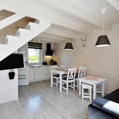 Casa vacanze Gemuetliches Ferienhaus In Grzybowo Mit Garten, Terrasse Und Grill Grzybowo (West Pomeranian)