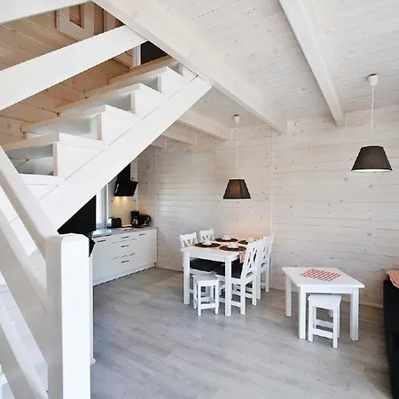 Gemuetliches Ferienhaus In Grzybowo Mit Garten, Terrasse Und Grill *