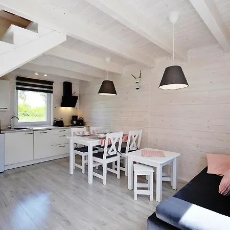 Casa vacanze Gemuetliches Ferienhaus In Grzybowo Mit Garten, Terrasse Und Grill Grzybowo (West Pomeranian)
